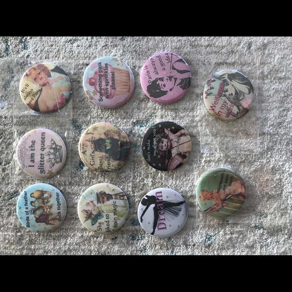 New Girls pins set of 11 pins size 2 1/4 inches - Picture 2 of 5